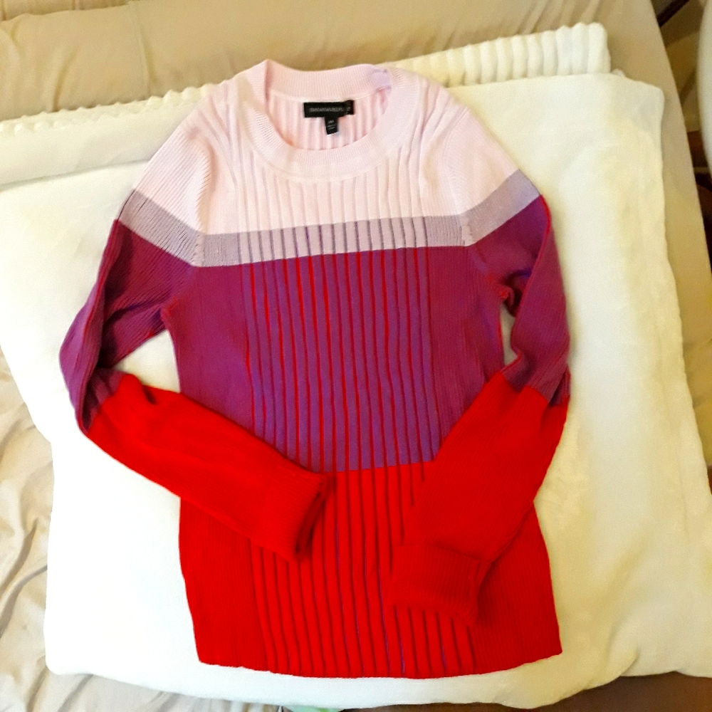 Banana Republic lightweight sweater